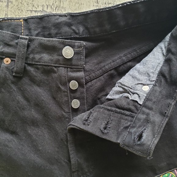 Levi 501 Black Ribbon Trim Denim Shorts - Picture 2 of 16